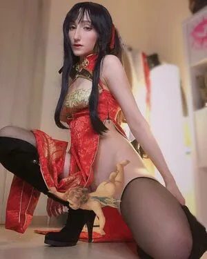 Roxane Brox OnlyFans Leaked Free Thumbnail Picture - #1SYJa3uY31