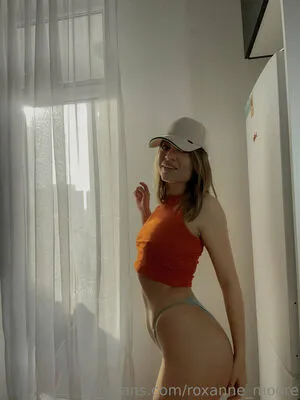Roxanne Moore OnlyFans Leaked Free Thumbnail Picture - #tKNqyJsflE