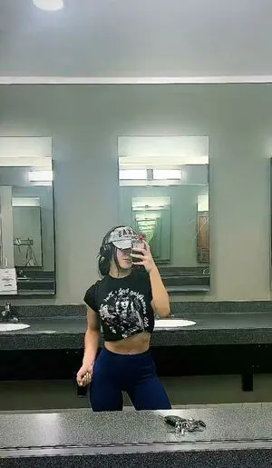 Roxanne Perez OnlyFans Leaked Free Thumbnail Picture - #PiuTEhRSCX