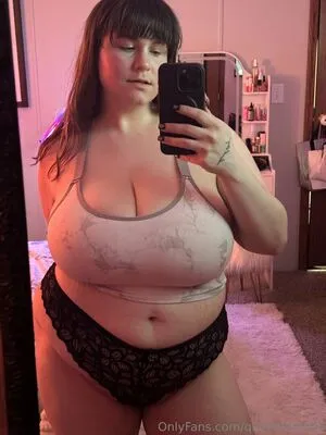 Roxannelove2022 OnlyFans Leaked Free Thumbnail Picture - #FBE1mzzgzz