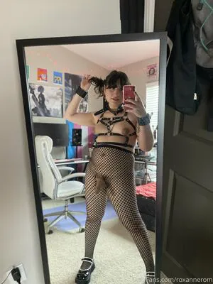 Roxannerom OnlyFans Leaked Free Thumbnail Picture - #m3K47BThxD