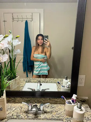 Roxannesims OnlyFans Leaked Free Thumbnail Picture - #qc6bckVpI1