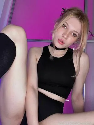 Roxannken OnlyFans Leaked Free Thumbnail Picture - #sFvtedAvn2