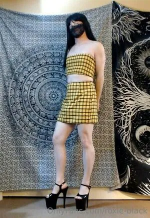 Roxie Black OnlyFans Leaked Free Thumbnail Picture - #EAOQ4qggAN