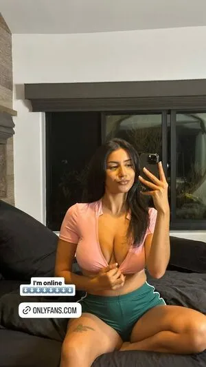 Roxie Sinner OnlyFans Leaked Free Thumbnail Picture - #FwA75BrScn