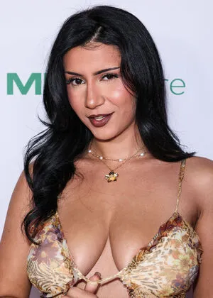 Roxiesin OnlyFans Leaked Free Thumbnail Picture - #KAOrWEwVTY