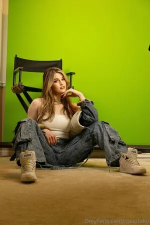 Roxiotaku OnlyFans Leaked Free Thumbnail Picture - #7LZHLikJvy