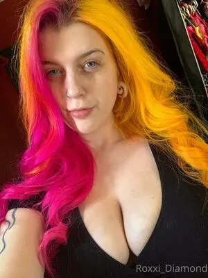 Roxxi Diamond OnlyFans Leaked Free Thumbnail Picture - #5LUw0GHxsu