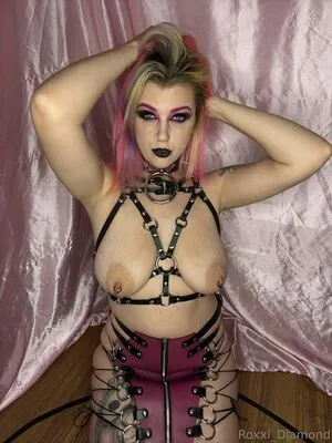 Roxxi Diamond OnlyFans Leaked Free Thumbnail Picture - #659kTSuAH0