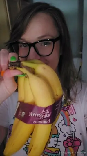 Roxxxiemoxie OnlyFans Leaked Free Thumbnail Picture - #C9griKUOBh