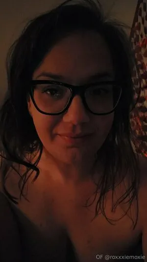 Roxxxiemoxie OnlyFans Leaked Free Thumbnail Picture - #QllRSM2psW