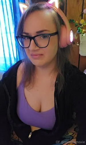 Roxxxiemoxie OnlyFans Leaked Free Thumbnail Picture - #q39ggAa2rR