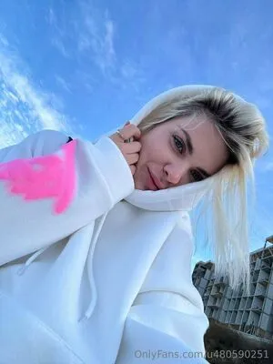 Roxy Blakee OnlyFans Leaked Free Thumbnail Picture - #2kTy81vOl2