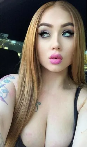 Roxy Bugatti OnlyFans Leaked Free Thumbnail Picture - #5JUATmKdFK