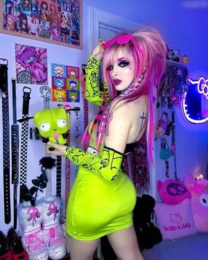 Roxy Katrina OnlyFans Leaked Free Thumbnail Picture - #4Nz4v2Whey