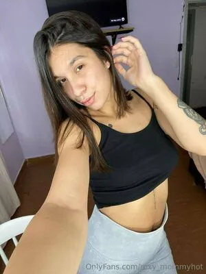 Roxy Mommyhot OnlyFans Leaked Free Thumbnail Picture - #VeseZss6v5