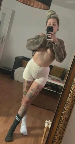 Roxy Wayne OnlyFans Leaked Free Thumbnail Picture - #WPTkialj2j