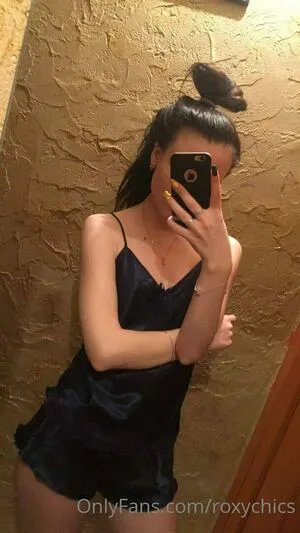 Roxychics OnlyFans Leaked Free Thumbnail Picture - #9AjnJ3wGiT