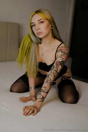 Roxyloove Free OnlyFans Leaked Free Thumbnail Picture - #0ZXFEs3krw