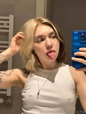 Roxyloove Free OnlyFans Leaked Free Thumbnail Picture - #WmovfFAynP