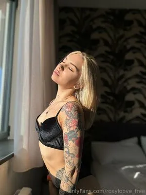Roxyloove Free OnlyFans Leaked Free Thumbnail Picture - #X87l6hvWCI