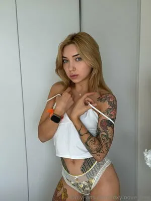 Roxyloove Free OnlyFans Leaked Free Thumbnail Picture - #ihnZLbod64