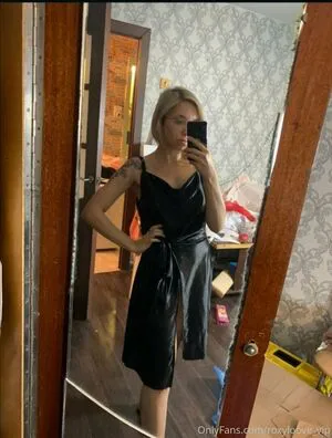 Roxyloove Vip OnlyFans Leaked Free Thumbnail Picture - #8UaTBu4bPf