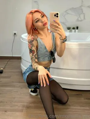 Roxyloove Vip OnlyFans Leaked Free Thumbnail Picture - #PhN0H9febe