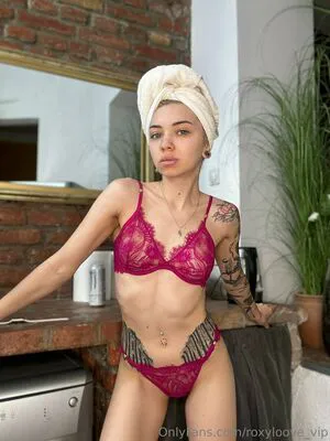 Roxyloove Vip OnlyFans Leaked Free Thumbnail Picture - #YSAO6aKvSk