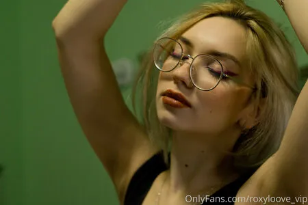Roxyloove Vip OnlyFans Leaked Free Thumbnail Picture - #nq0LBlONs0