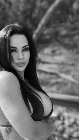 Roxyqueflexx OnlyFans Leaked Free Thumbnail Picture - #VZWnIVEE07