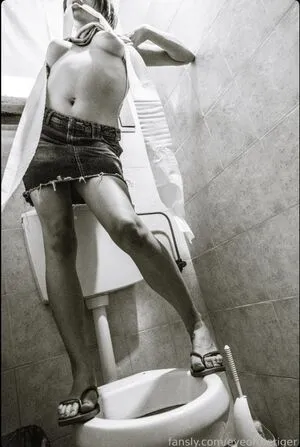 Roxyrose777 OnlyFans Leaked Free Thumbnail Picture - #7Xp1RHeDyw