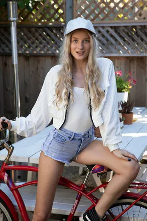 Roxyshaw OnlyFans Leaked Free Thumbnail Picture - #ToYwU5RTPB