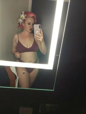 Roxystardust OnlyFans Leaked Free Thumbnail Picture - #730Unyvv5L