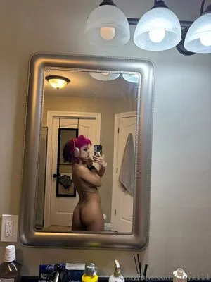 Roxyz111 OnlyFans Leaked Free Thumbnail Picture - #tOMHACxdnI