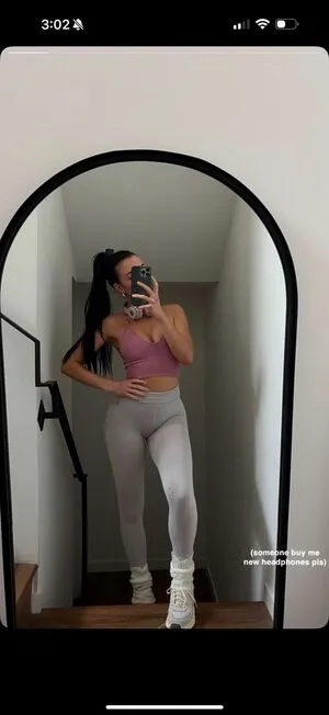 Royalexi OnlyFans Leaked Free Thumbnail Picture - #cgMCHdxRKO