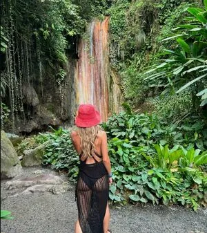 Roza Tomkiewicz OnlyFans Leaked Free Thumbnail Picture - #xBuVTwmWre