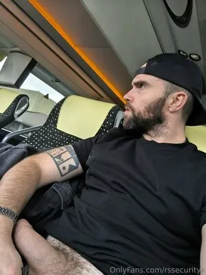 Rssecurityx OnlyFans Leaked Free Thumbnail Picture - #3cdEO3nli4