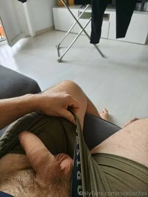 Rssecurityx OnlyFans Leaked Free Thumbnail Picture - #49un2Mgles