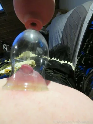 Rubbberdolllulu OnlyFans Leaked Free Thumbnail Picture - #LPPjhai3W9