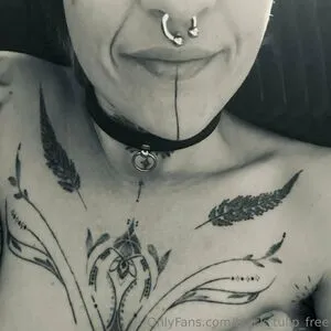 Rubber Tulip OnlyFans Leaked Free Thumbnail Picture - #k7Xhim4FhA