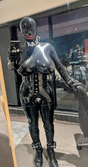 Rubberbuns OnlyFans Leaked Free Thumbnail Picture - #1t4H7vaopH