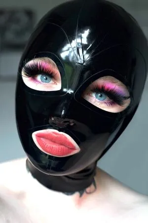 Rubberdollalice OnlyFans Leaked Free Thumbnail Picture - #2HlvAG3Lni