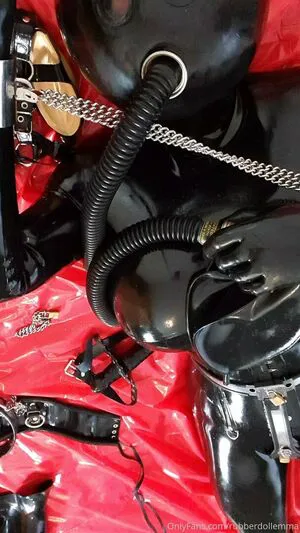 Rubberdollemma OnlyFans Leaked Free Thumbnail Picture - #4ias7Q9104