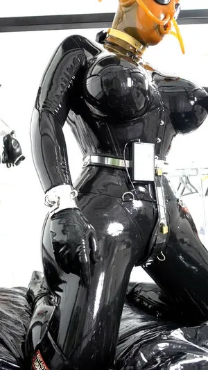 Rubberdollemma OnlyFans Leaked Free Thumbnail Picture - #xjYO9DTvmq