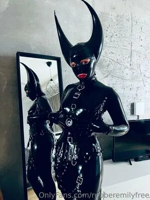 Rubberemilyfree OnlyFans Leaked Free Thumbnail Picture - #OFPzVhDT8H