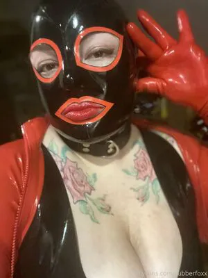 Rubberfoxx OnlyFans Leaked Free Thumbnail Picture - #8ygQBhmmER