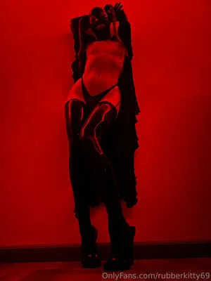 Rubberkitty69 OnlyFans Leaked Free Thumbnail Picture - #yPQ7M1Qtoe
