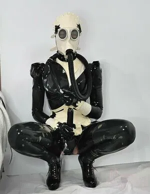 Rubberloralei OnlyFans Leaked Free Thumbnail Picture - #u4FB4vv0Vt