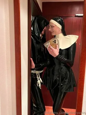 Rubberpervs OnlyFans Leaked Free Thumbnail Picture - #wkJQymkNrU
